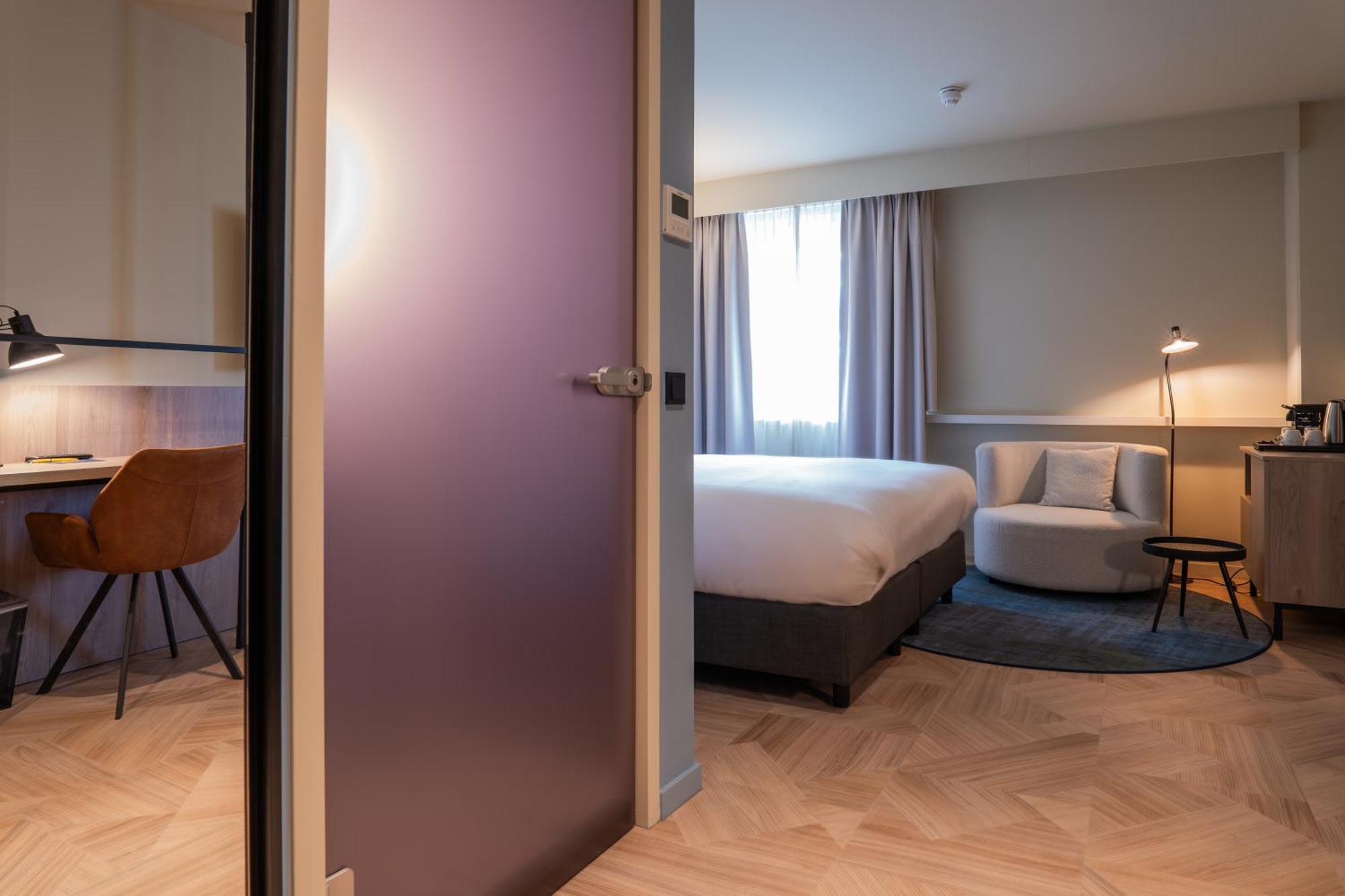 Golden Tulip Centre Hotel 4*