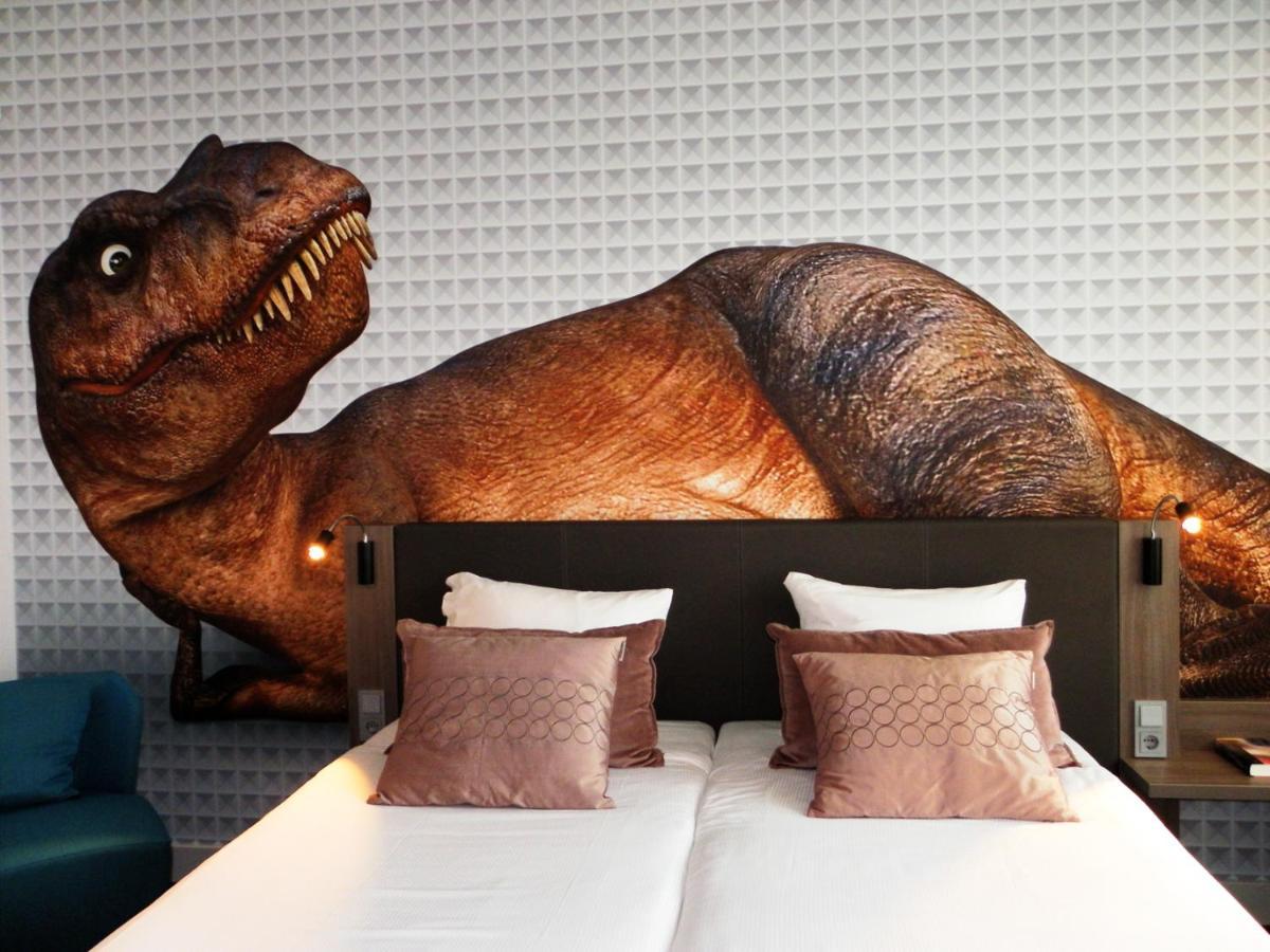 Golden Tulip Centre Hotel 4*